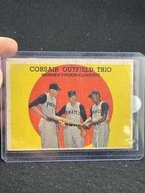 1959 Topps Skinner, Virdon, & Roberto Clemente Baseball Card
