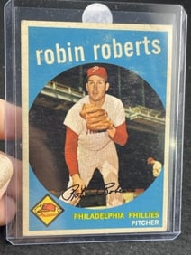 1959 Topps Robin Roberts Baseball Card