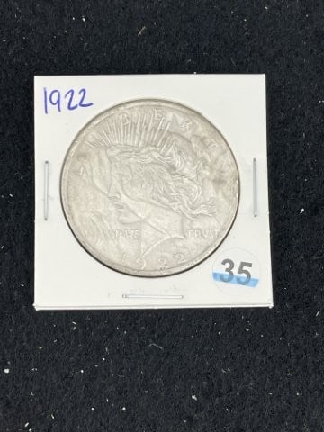 1922 Peace Silver Dollar Coin (1 of 2)
