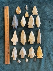 Group of Exceptionally Nice Arrowheads from Arkansas Collection Indian Artifact Arrowhead