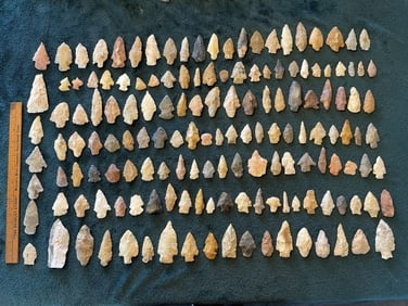 Group of Exceptionally Nice Arrowheads from Arkansas Collection Indian Artifact Arrowhead