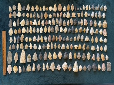 Group of Exceptionally Nice Arrowheads from Arkansas Collection Indian Artifact Arrowhead