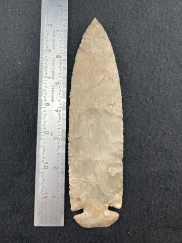 7 & 3/8" Dovetail Indian Artifact Arrowhead (1 of 3)