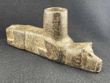 Bear Effigy Stone Pipe Indian Artifact Arrowhead