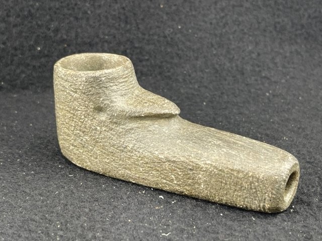 Bird Effigy Stone Pipe Indian Artifact Arrowhead (1 of 8)