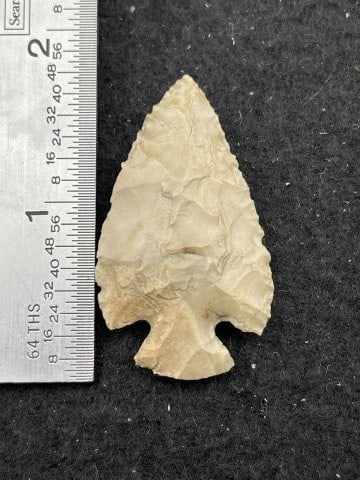 Dovetail Indian Artifact Arrowhead (1 of 4)