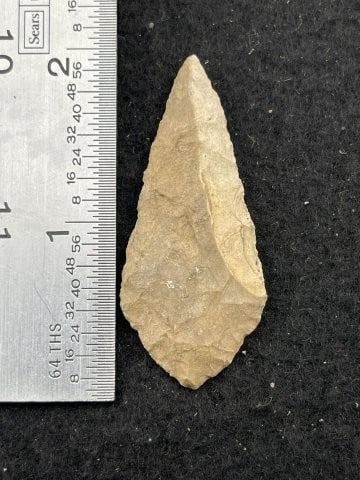 Arrow Point Indian Artifact Arrowhead (1 of 4)