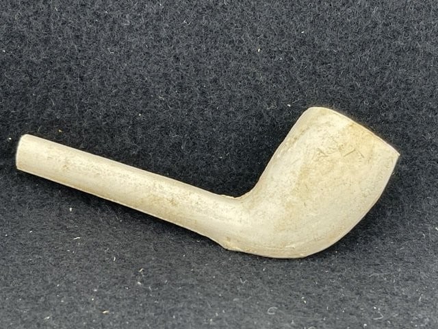 Trade Pipe Indian Artifact Arrowhead (1 of 6)