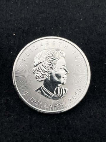 2016 Maple Leaf 1 Ounce .999 Fine Silver Coin: KEY WORDS: INDIAN ARTIFACT ARTIFACTS ARROWHEAD ARROWHEADS NATIVE AMERICAN MISSISSIPPIAN QUAPAW CADDO POTTERY COINS MORGAN DOLLAR PEACE DOLLAR SILVER COINS. All coins have been Sigma tested for authent