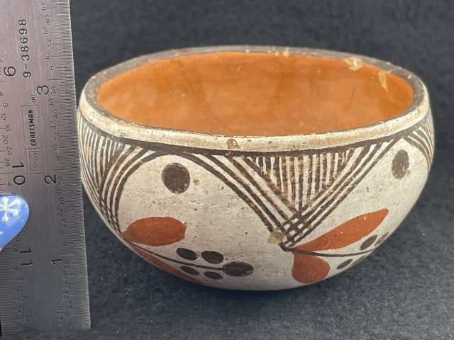 Acoma Pottery Vessel Indian Artifact Arrowhead (1 of 5)