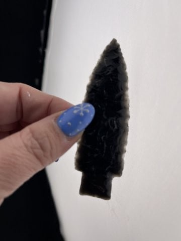 Obsidian Spear Point Indian Artifact Arrowhead (1 of 5)