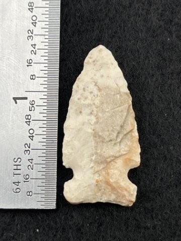 Arrow Point Indian Artifact Arrowhead (1 of 4)