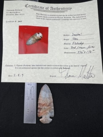 Dovetail with Thomas Matthews COA from Ohio Indian Artifact Arrowhead (1 of 6)