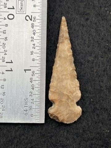 Arrow Point Indian Artifact Arrowhead (1 of 4)