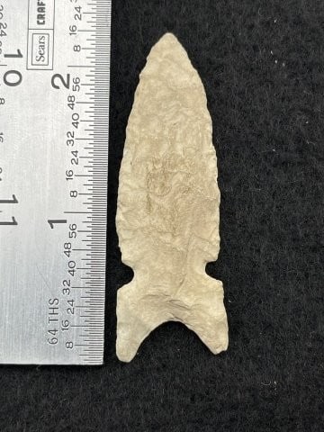 Arrow Point Indian Artifact Arrowhead (1 of 4)