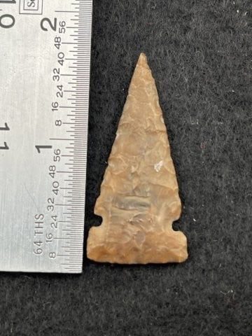 Cahokia Indian Artifact Arrowhead: KEY WORDS: INDIAN ARTIFACT ARTIFACTS ARROWHEAD ARROWHEADS NATIVE AMERICAN MISSISSIPPIAN QUAPAW CADDO POTTERY COINS MORGAN DOLLAR PEACE DOLLAR SILVER COINS. All coins have been Sigma tested for
