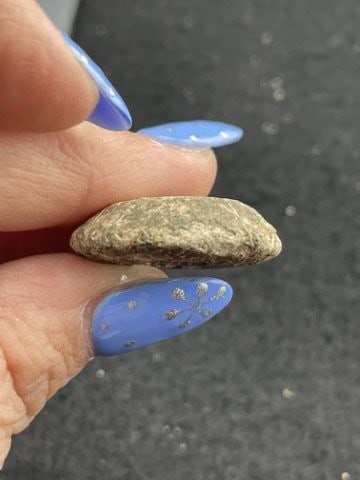 Shell Bead Indian Artifact Arrowhead - 3