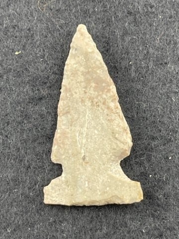 Arrow Point Indian Artifact Arrowhead - 2