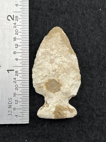 Arrow Point Indian Artifact Arrowhead (1 of 4)