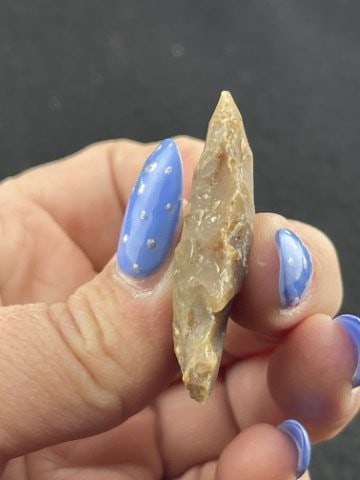 Arrow Point Indian Artifact Arrowhead - 4