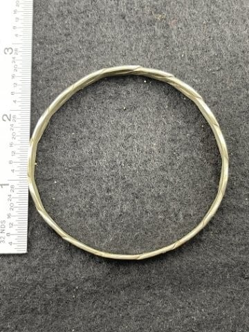 Sterling Silver Bracelet .931: KEY WORDS: INDIAN ARTIFACT ARTIFACTS ARROWHEAD ARROWHEADS NATIVE AMERICAN MISSISSIPPIAN QUAPAW CADDO POTTERY COINS MORGAN DOLLAR PEACE DOLLAR SILVER COINS. All coins have been Sigma tested for authent