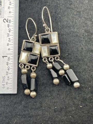 Sterling Earrings: KEY WORDS: INDIAN ARTIFACT ARTIFACTS ARROWHEAD ARROWHEADS NATIVE AMERICAN MISSISSIPPIAN QUAPAW CADDO POTTERY COINS MORGAN DOLLAR PEACE DOLLAR SILVER COINS. All coins have been Sigma tested for