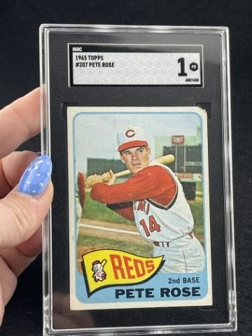 1965 Topps Pete Rose Baseball Card (1 of 2)