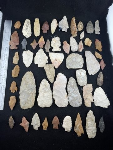 Large Group of Arrow Points (1 of 7)