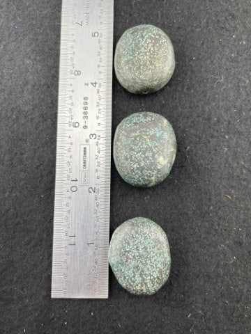 3 Stone Beads Indian Artifact Arrowhead (1 of 3)