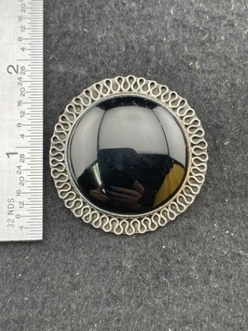 Sterling Pendant: KEY WORDS: INDIAN ARTIFACT ARTIFACTS ARROWHEAD ARROWHEADS NATIVE AMERICAN MISSISSIPPIAN QUAPAW CADDO POTTERY COINS MORGAN DOLLAR PEACE DOLLAR SILVER COINS. All coins have been Sigma tested for authent