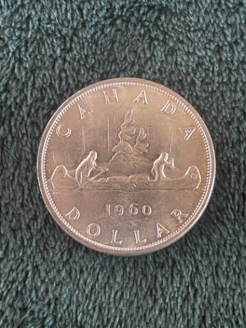 1960 Canadian Silver Dollar Coin (1 of 2)