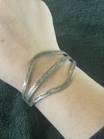 Sterling Silver .925 Bracelet: KEY WORDS: INDIAN ARTIFACT ARTIFACTS ARROWHEAD ARROWHEADS NATIVE AMERICAN MISSISSIPPIAN QUAPAW CADDO POTTERY COINS MORGAN DOLLAR PEACE DOLLAR SILVER COINS. All coins have been Sigma tested for