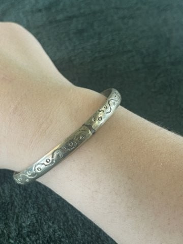 Sterling Silver .925 Bracelet: KEY WORDS: INDIAN ARTIFACT ARTIFACTS ARROWHEAD ARROWHEADS NATIVE AMERICAN MISSISSIPPIAN QUAPAW CADDO POTTERY COINS MORGAN DOLLAR PEACE DOLLAR SILVER COINS. All coins have been Sigma tested for