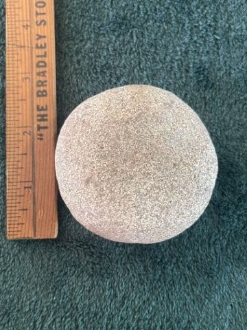 Discoidal Indian Artifact Arrowhead (1 of 3)