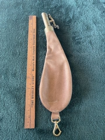 Powder Horn Indian Artifact Arrowhead (1 of 8)