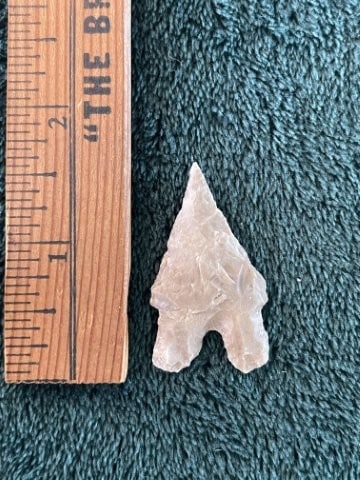 Texas Point Indian Artifact Arrowhead: KEY WORDS: INDIAN ARTIFACT ARTIFACTS ARROWHEAD ARROWHEADS NATIVE AMERICAN MISSISSIPPIAN QUAPAW CADDO POTTERY COINS MORGAN DOLLAR PEACE DOLLAR SILVER COINS. All coins have been Sigma tested for