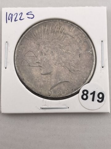 1922 S Peace Silver Dollar Coin: KEY WORDS: INDIAN ARTIFACT ARTIFACTS ARROWHEAD ARROWHEADS NATIVE AMERICAN MISSISSIPPIAN QUAPAW CADDO POTTERY COINS MORGAN DOLLAR PEACE DOLLAR SILVER COINS. All coins have been Sigma tested for authent
