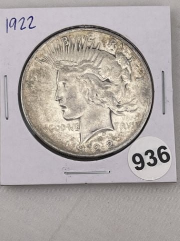 1922 Peace Silver Dollar Coin: KEY WORDS: INDIAN ARTIFACT ARTIFACTS ARROWHEAD ARROWHEADS NATIVE AMERICAN MISSISSIPPIAN QUAPAW CADDO POTTERY COINS MORGAN DOLLAR PEACE DOLLAR SILVER COINS. All coins have been Sigma tested for authent