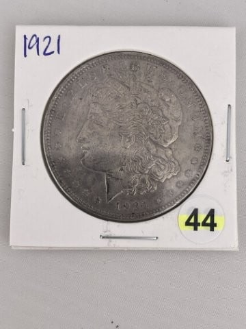 1921 Morgan Silver Dollar Coin: KEY WORDS: INDIAN ARTIFACT ARTIFACTS ARROWHEAD ARROWHEADS NATIVE AMERICAN MISSISSIPPIAN QUAPAW CADDO POTTERY COINS MORGAN DOLLAR PEACE DOLLAR SILVER COINS. All coins have been Sigma tested for authent