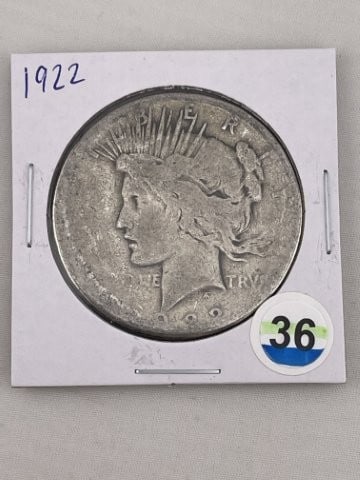1922 Peace Silver Dollar Coin (1 of 2)
