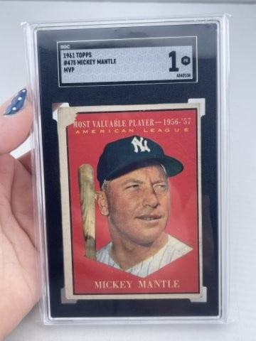 1961 Topps Mickey Mantle Baseball Card (1 of 2)