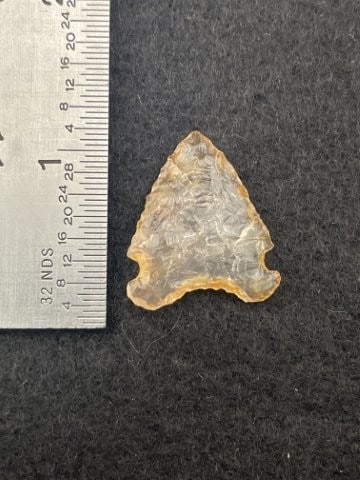 Arrow Point Indian Artifact Arrowhead (1 of 5)