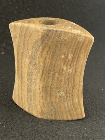 Bannerstone Indian Artifact Arrowhead: KEY WORDS: INDIAN ARTIFACT ARTIFACTS ARROWHEAD ARROWHEADS NATIVE AMERICAN MISSISSIPPIAN QUAPAW CADDO POTTERY COINS MORGAN DOLLAR PEACE DOLLAR SILVER COINS. All coins have been Sigma tested for authent