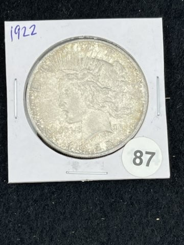 1922 Peace Silver Dollar Coin: KEY WORDS: INDIAN ARTIFACT ARTIFACTS ARROWHEAD ARROWHEADS NATIVE AMERICAN MISSISSIPPIAN QUAPAW CADDO POTTERY COINS MORGAN DOLLAR PEACE DOLLAR SILVER COINS. All coins have been Sigma tested for