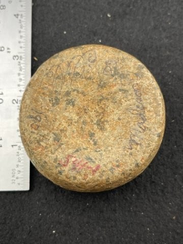 Discoidal Indian Artifact Arrowhead: KEY WORDS: INDIAN ARTIFACT ARTIFACTS ARROWHEAD ARROWHEADS NATIVE AMERICAN MISSISSIPPIAN QUAPAW CADDO POTTERY COINS MORGAN DOLLAR PEACE DOLLAR SILVER COINS. All coins have been Sigma tested for authent