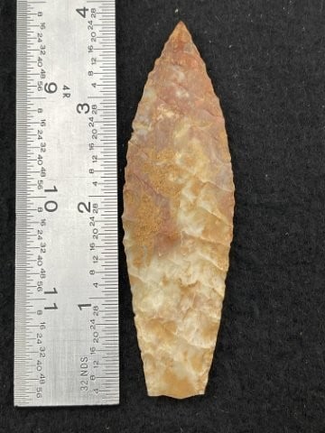 Agate Basin Indian Artifact Arrowhead (1 of 4)