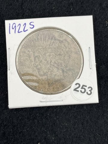 1922 S Peace Silver Dollar Coin: KEY WORDS: INDIAN ARTIFACT ARTIFACTS ARROWHEAD ARROWHEADS NATIVE AMERICAN MISSISSIPPIAN QUAPAW CADDO POTTERY COINS MORGAN DOLLAR PEACE DOLLAR SILVER COINS. All coins have been Sigma tested for authent