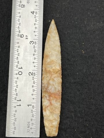 Agate Basin Indian Artifact Arrowhead (1 of 4)