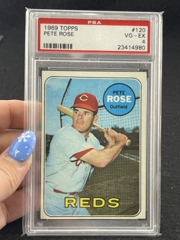 1969 Topps Pete Rose Baseball Card (1 of 2)