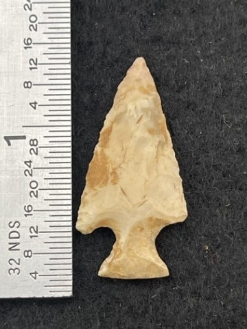 Arrow Point Indian Artifact Arrowhead (1 of 4)